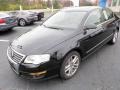 Deep Black - Passat Lux Sedan Photo No. 10