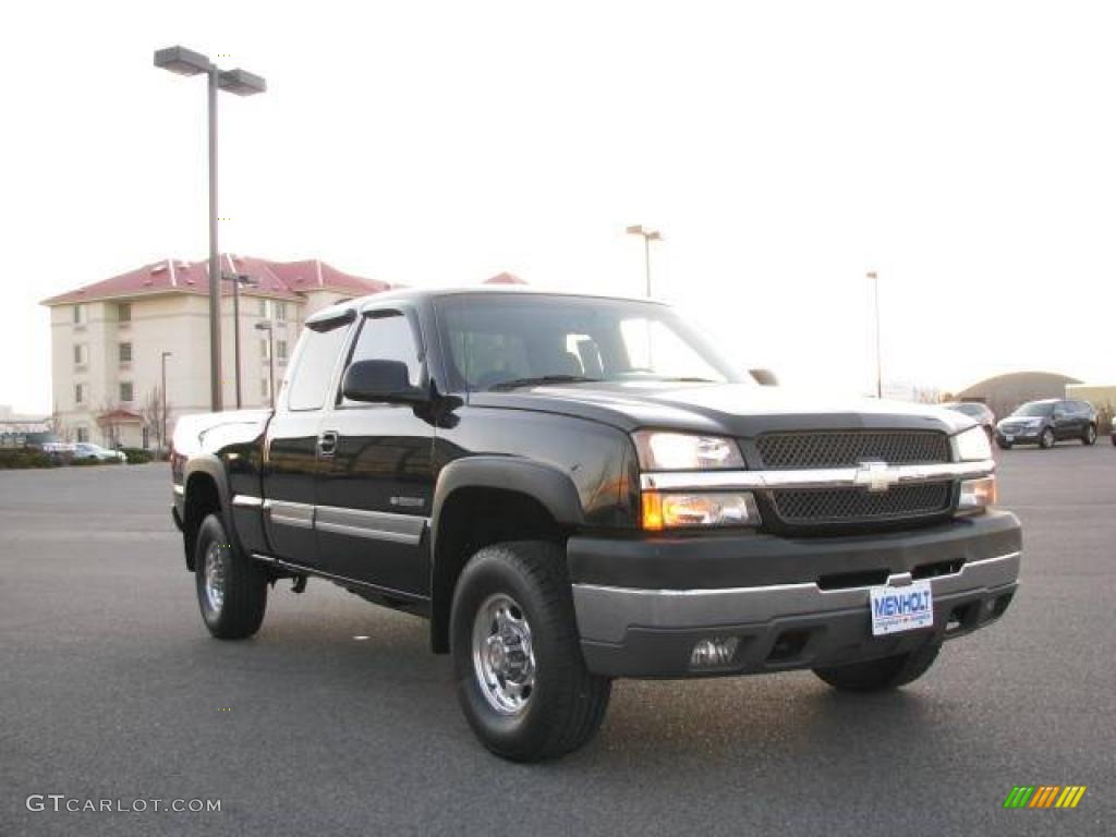 2003 Silverado 2500HD LS Extended Cab 4x4 - Black / Dark Charcoal photo #3