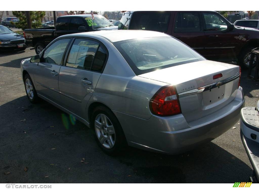 2006 Malibu LT Sedan - Silverstone Metallic / Titanium Gray photo #5