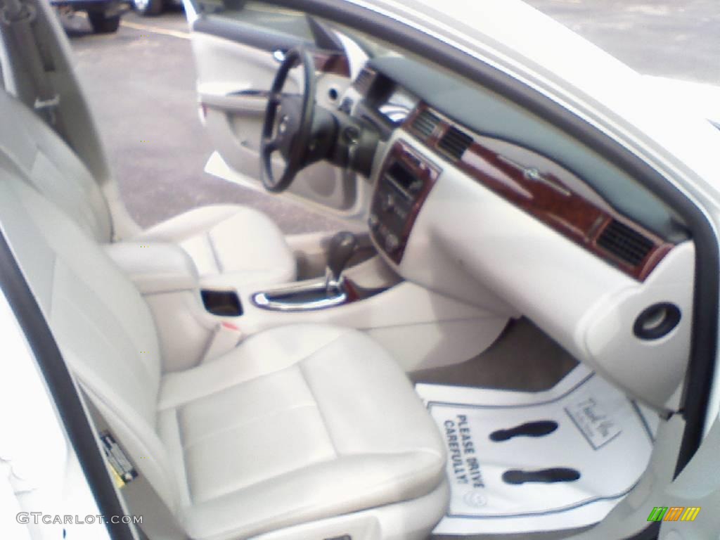 2006 Impala SS - White / Gray photo #11