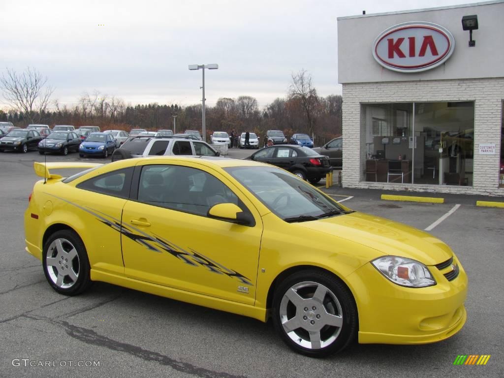 Rally Yellow Chevrolet Cobalt