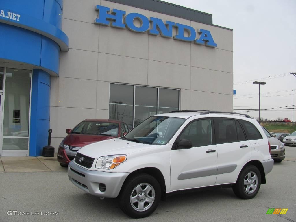 2005 RAV4  - Super White / Dark Charcoal photo #1