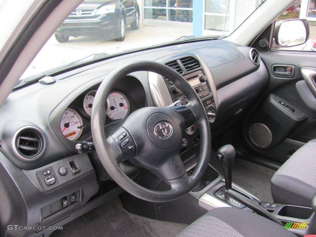 2005 RAV4  - Super White / Dark Charcoal photo #8