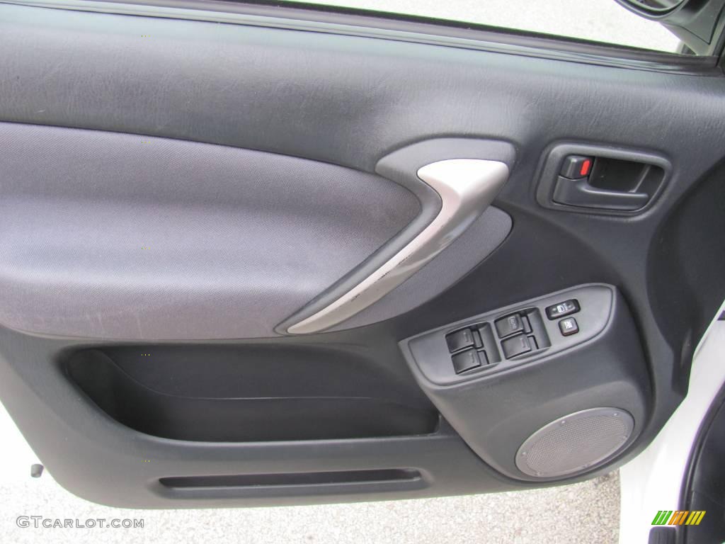 2005 RAV4  - Super White / Dark Charcoal photo #9