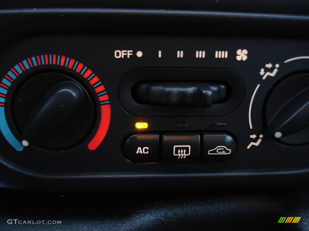 2000 S Series SC1 Coupe - Medium Red / Gray photo #15