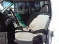 Cloud White - Hardbody Truck XE Regular Cab Photo No. 6