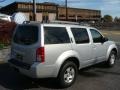 2008 Silver Lightning Nissan Pathfinder SE 4x4  photo #3