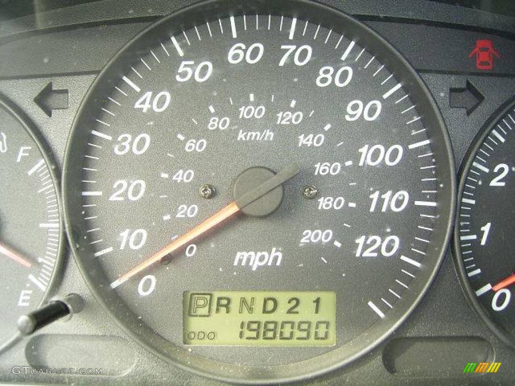 2000 MPV ES - Highlight Silver / Gray photo #23