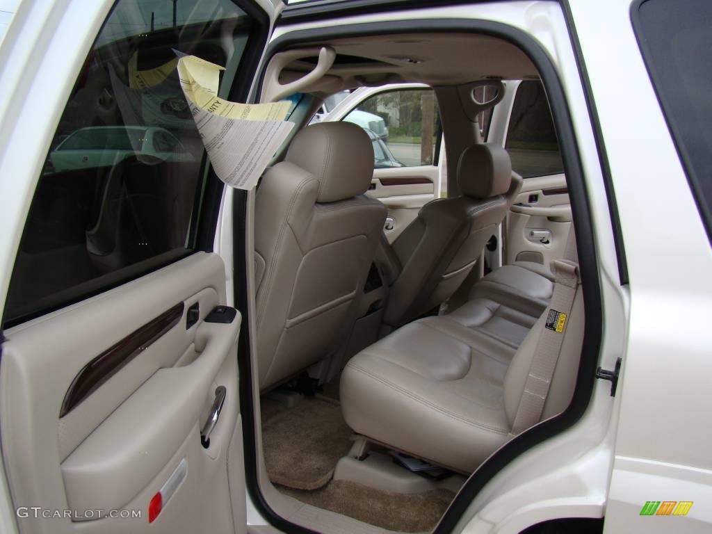 2003 Escalade  - White Diamond / Shale photo #10