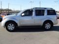 2005 Silver Lightning Metallic Nissan Pathfinder LE  photo #2