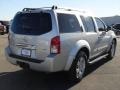 2005 Silver Lightning Metallic Nissan Pathfinder LE  photo #4