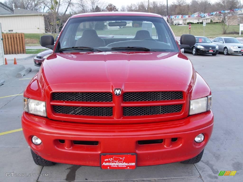 2001 Ram 1500 Sport Regular Cab 4x4 - Flame Red / Agate photo #8