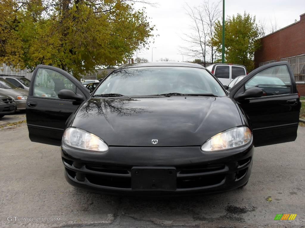 2002 Intrepid SE - Black / Dark Slate Gray photo #1