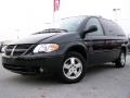 2007 Brilliant Black Crystal Pearl Dodge Grand Caravan SXT  photo #3