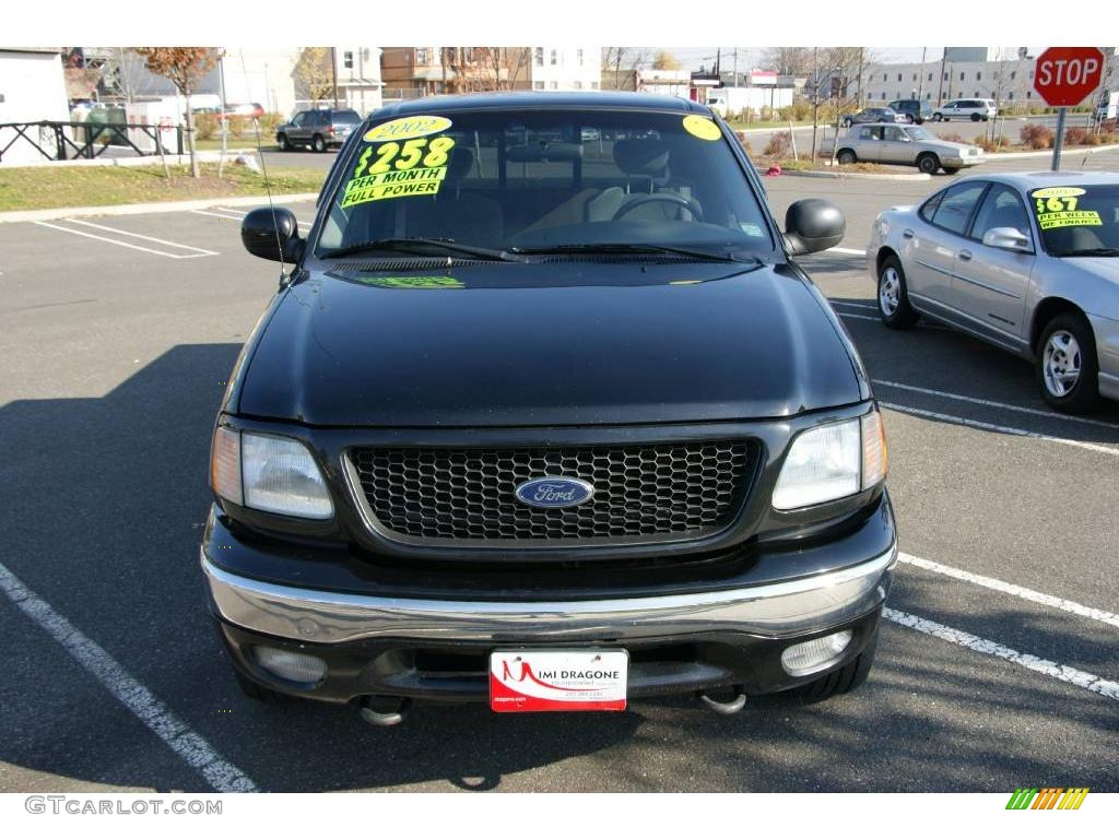 2002 F150 XLT SuperCab 4x4 - Black / Medium Graphite photo #2