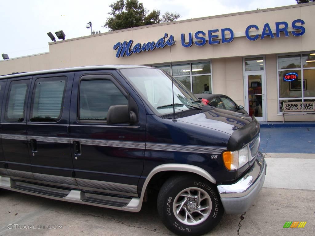 2002 E Series Van E150 Passenger Conversion - True Blue Metallic / Medium Graphite photo #25