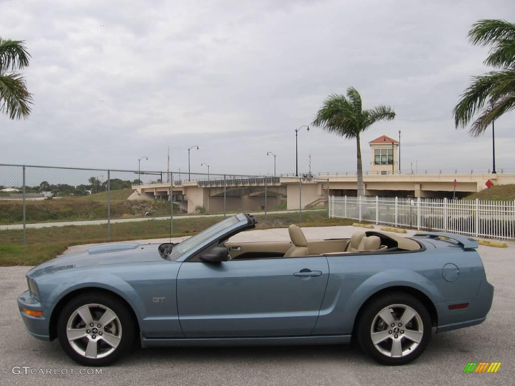 2007 Mustang GT Premium Convertible - Windveil Blue Metallic / Medium Parchment photo #4