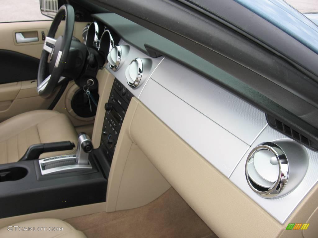 2007 Mustang GT Premium Convertible - Windveil Blue Metallic / Medium Parchment photo #6