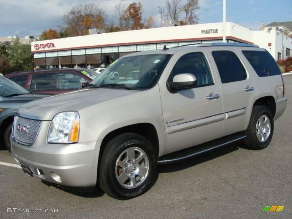 2008 Yukon Denali AWD - Silver Birch Metallic / Ebony photo #1