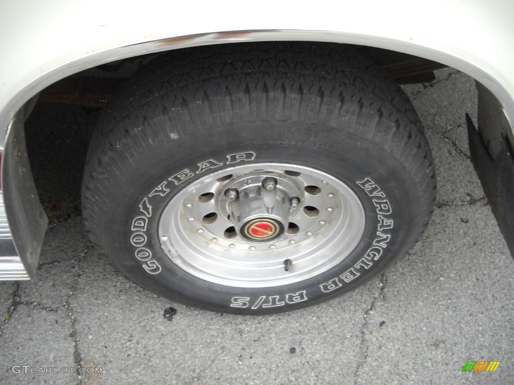1991 F150 XLT Regular Cab - Scarlet Red / Scarlet Red photo #12