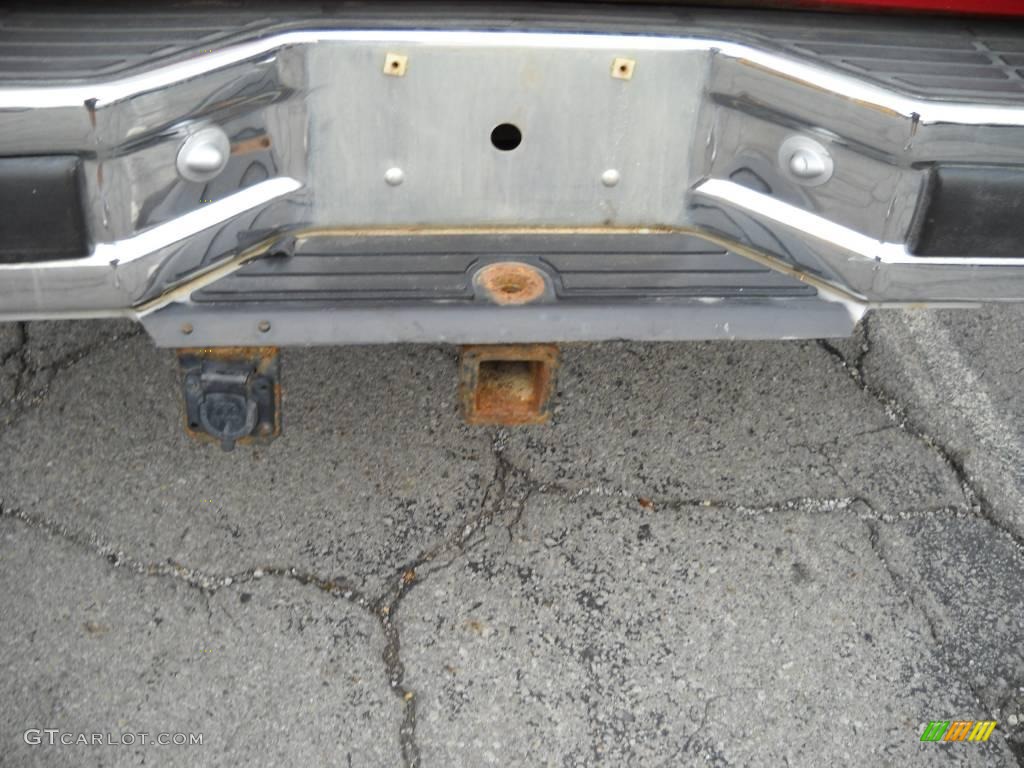 1991 F150 XLT Regular Cab - Scarlet Red / Scarlet Red photo #21