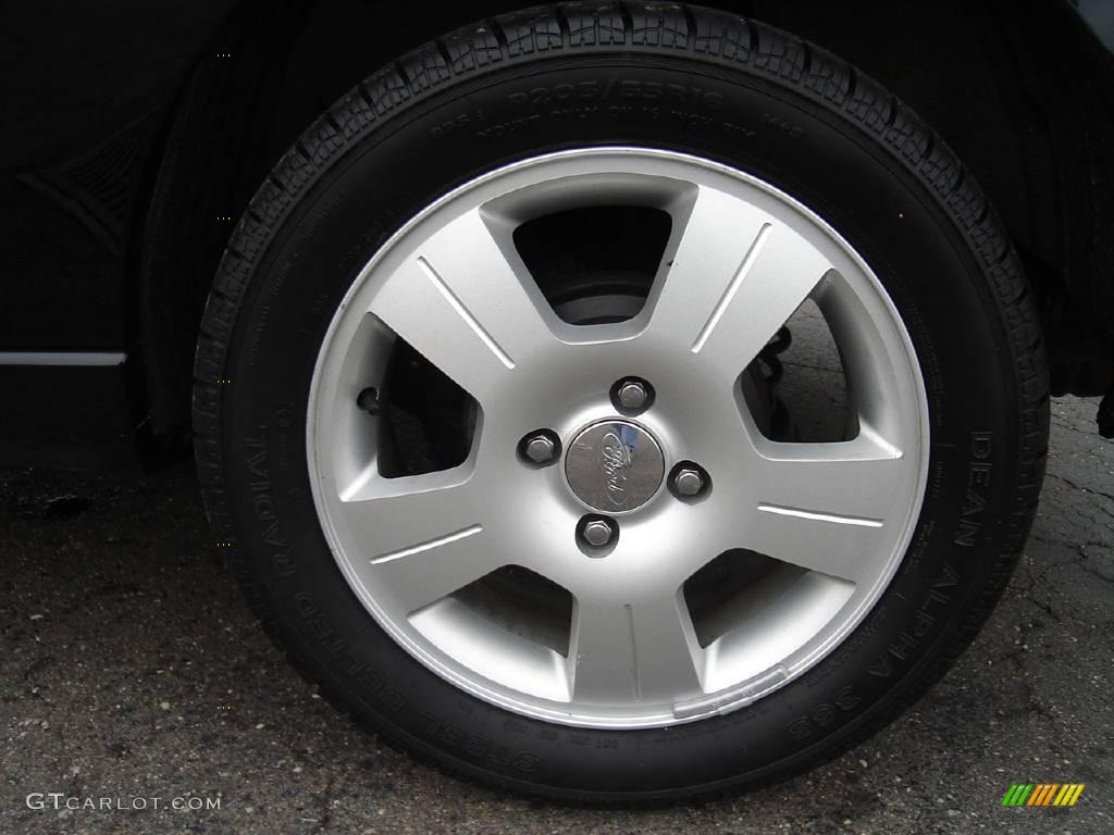 2005 Focus ZX3 SES Coupe - Pitch Black / Dark Flint/Light Flint photo #11