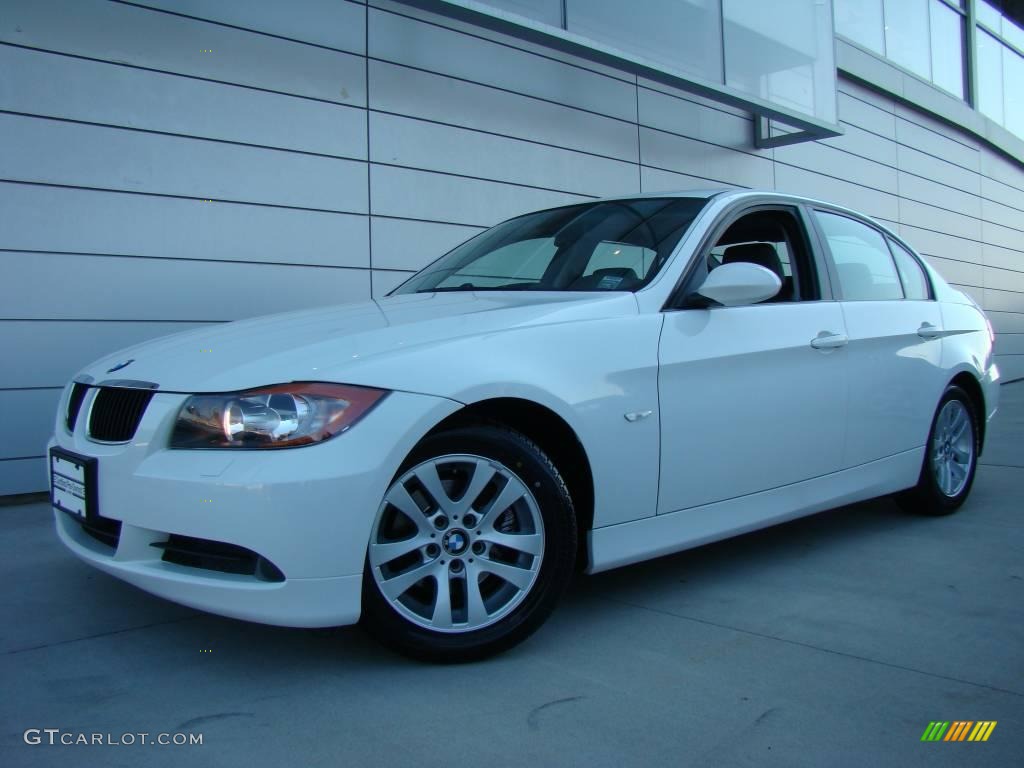 2007 3 Series 328xi Sedan - Alpine White / Black photo #1