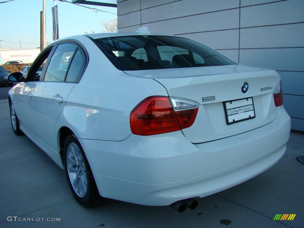 2007 3 Series 328xi Sedan - Alpine White / Black photo #3