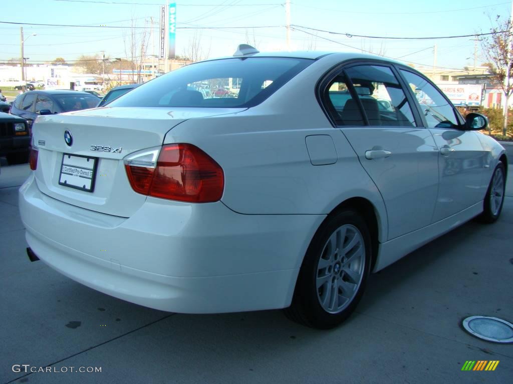 2007 3 Series 328xi Sedan - Alpine White / Black photo #5