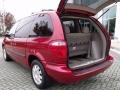 2007 Inferno Red Crystal Pearl Chrysler Town & Country   photo #14