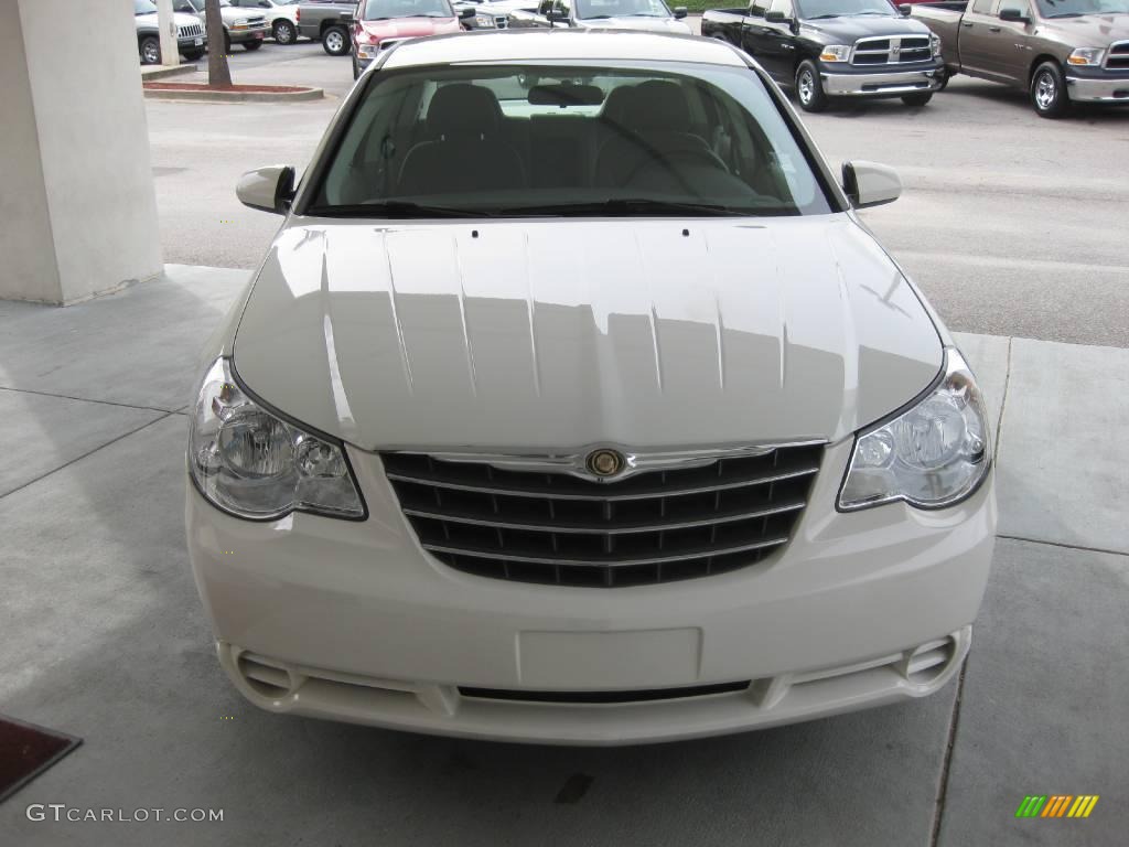 2007 Sebring Touring Sedan - Stone White / Dark Slate Gray/Light Slate Gray photo #8