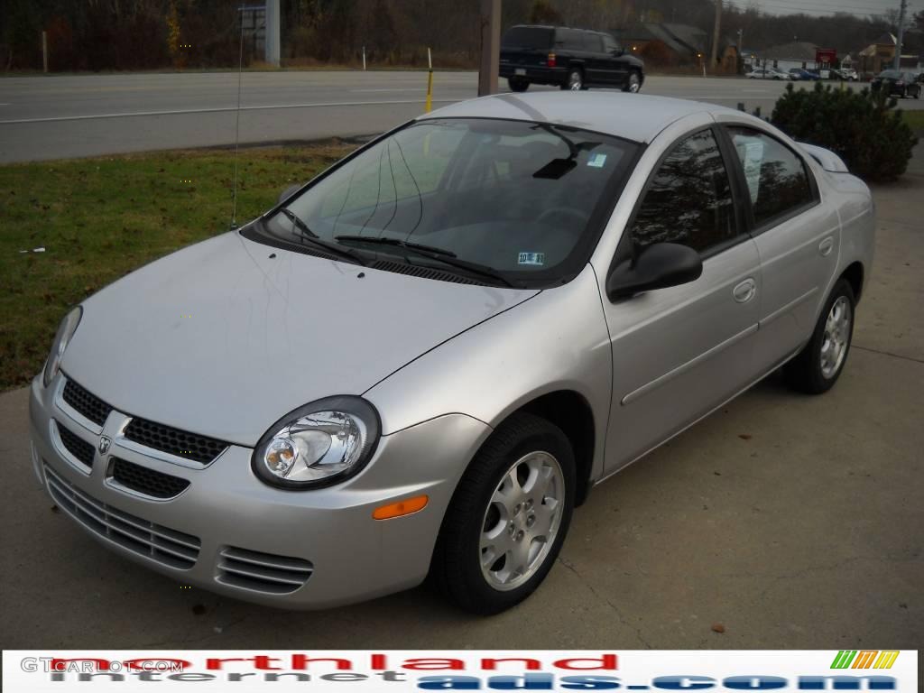 2003 Neon SXT - Bright Silver Metallic / Dark Slate Gray photo #14