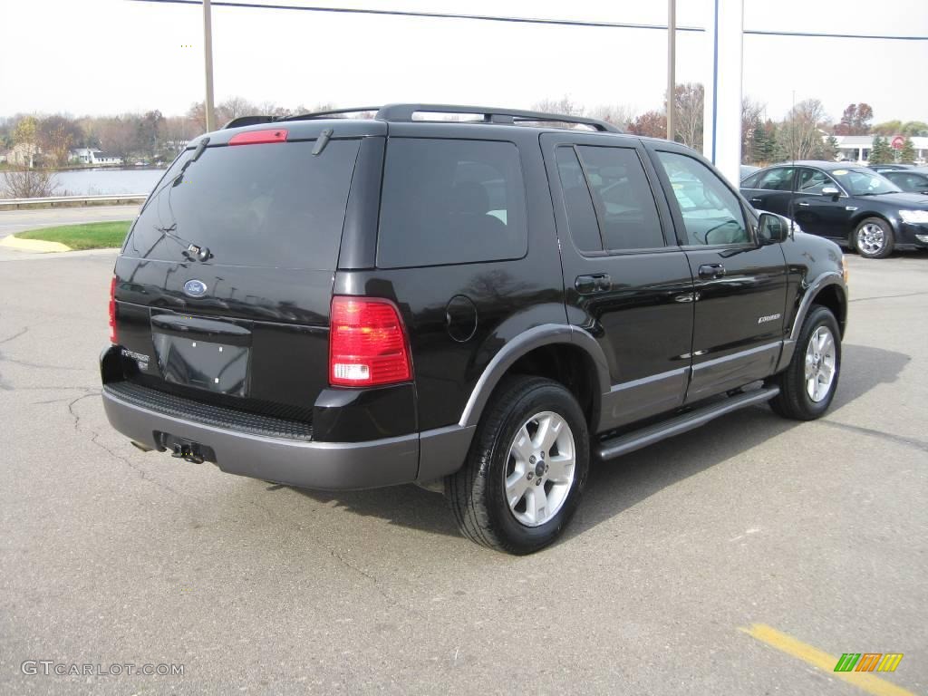 2004 Explorer XLT 4x4 - Black / Graphite photo #9