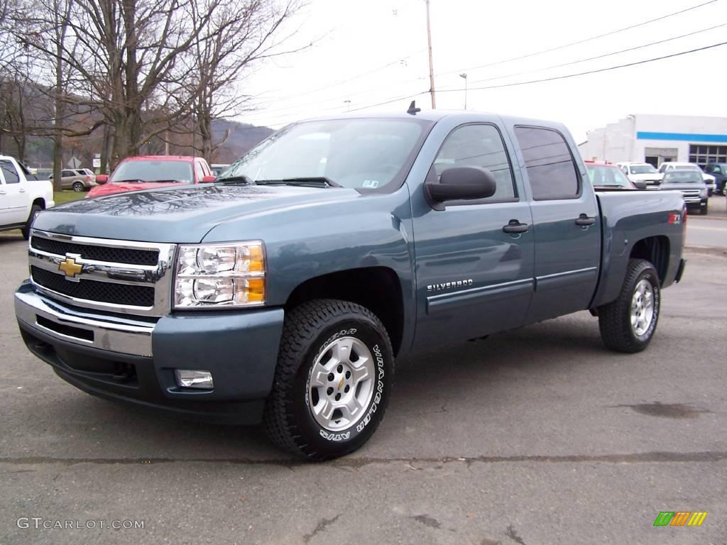 2009 Silverado 1500 LT Crew Cab 4x4 - Blue Granite Metallic / Ebony photo #3