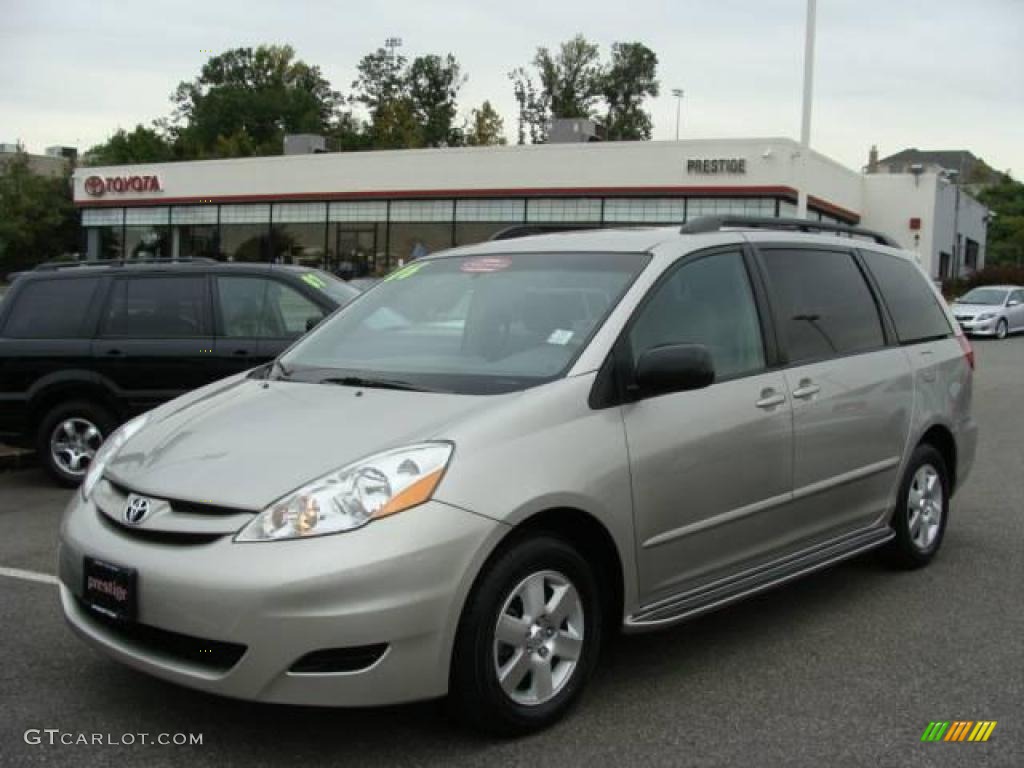 2006 Sienna LE - Silver Shadow Pearl / Stone Gray photo #1