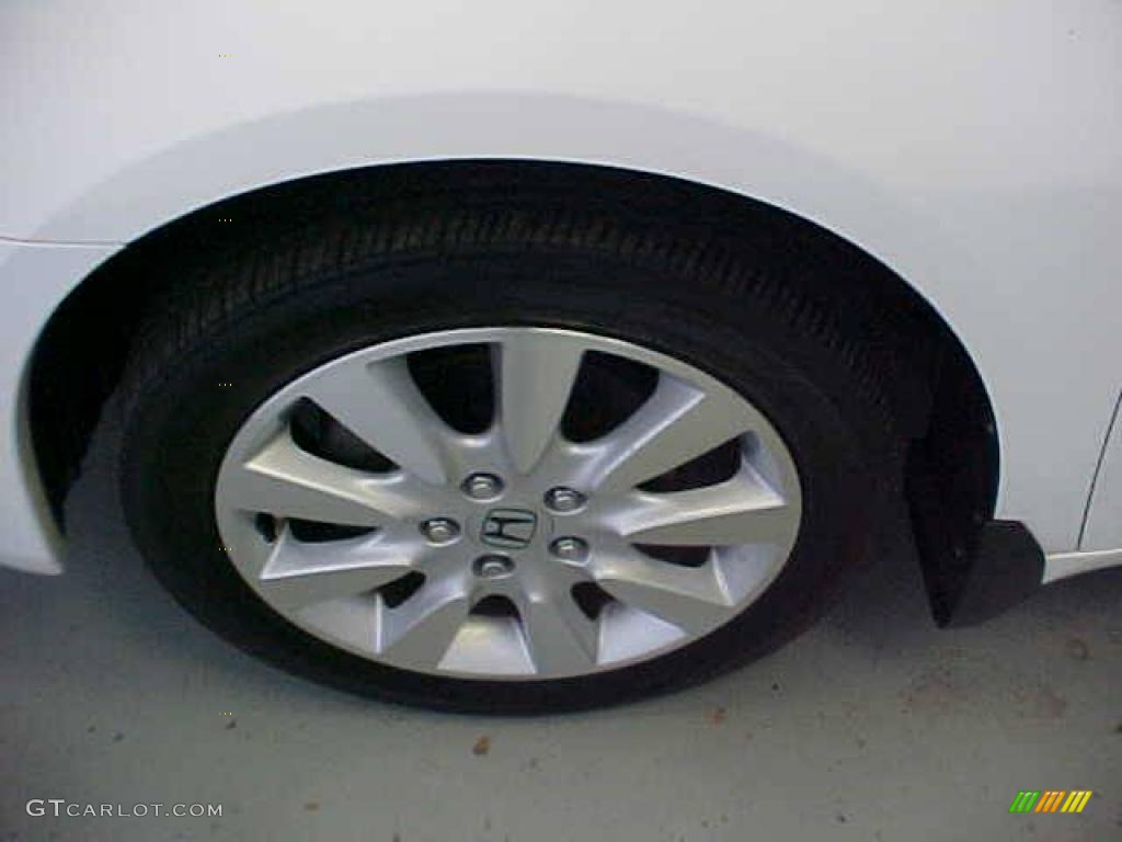 2007 Accord EX-L V6 Sedan - Taffeta White / Ivory photo #7