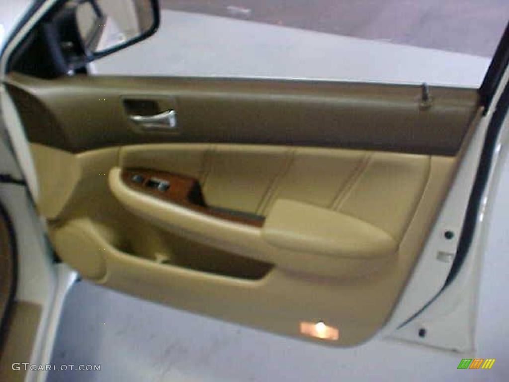 2007 Accord EX-L V6 Sedan - Taffeta White / Ivory photo #9