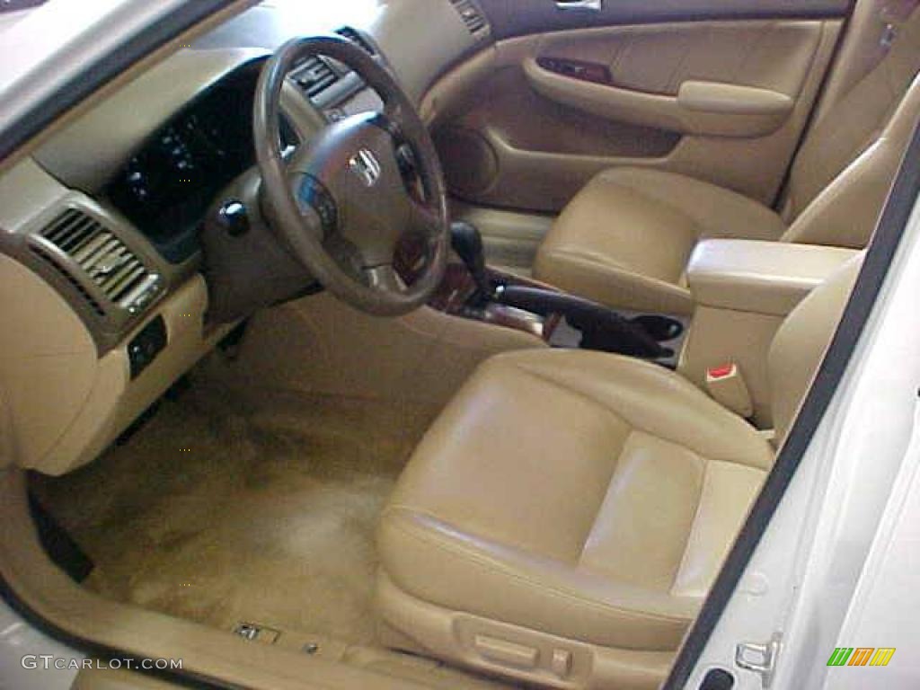 2007 Accord EX-L V6 Sedan - Taffeta White / Ivory photo #16