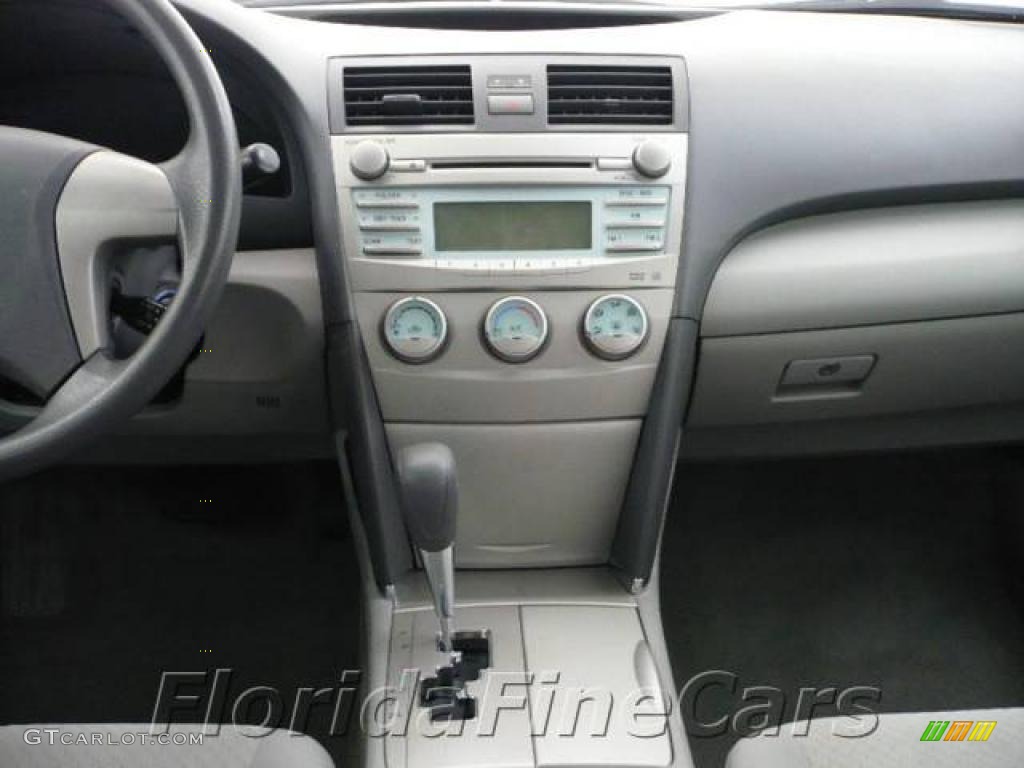 2007 Camry CE - Black / Ash photo #17