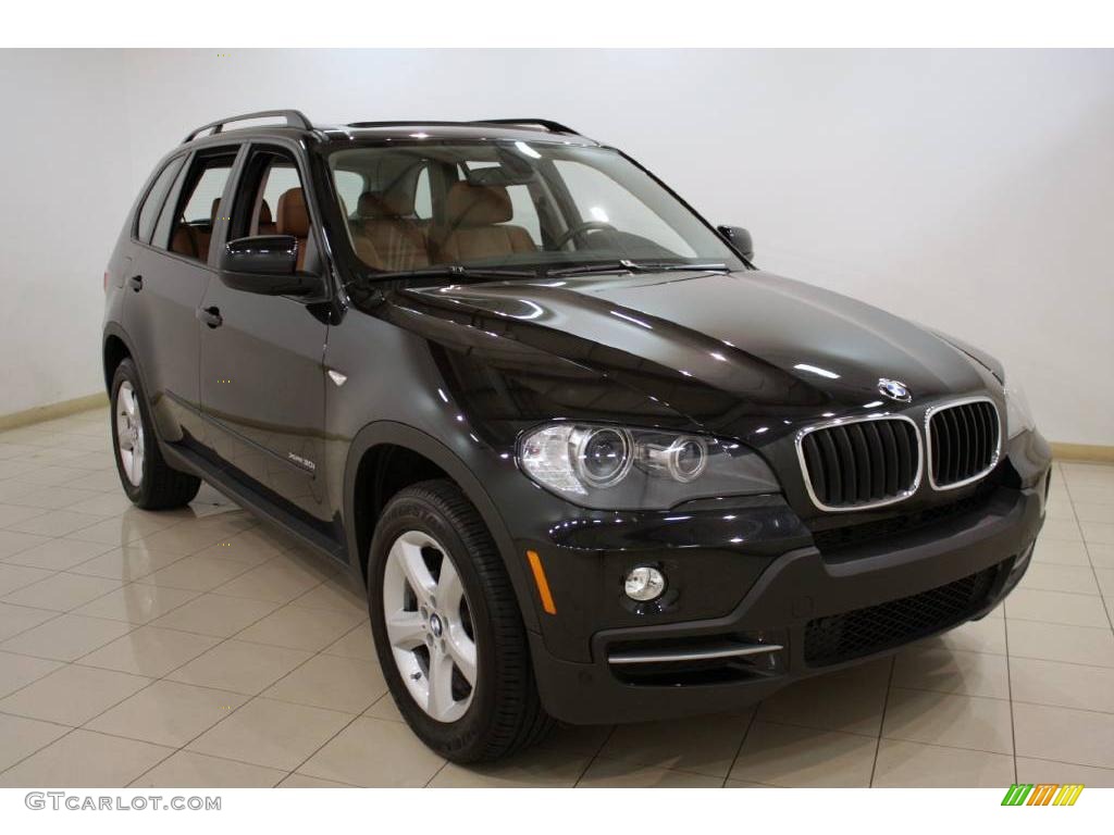 Black Sapphire Metallic BMW X5