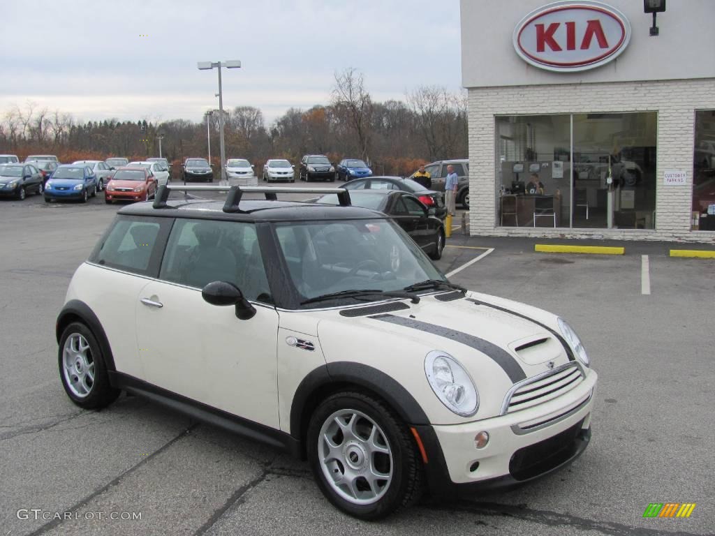 2006 Cooper S Hardtop - Pepper White / Space Gray/Panther Black photo #1