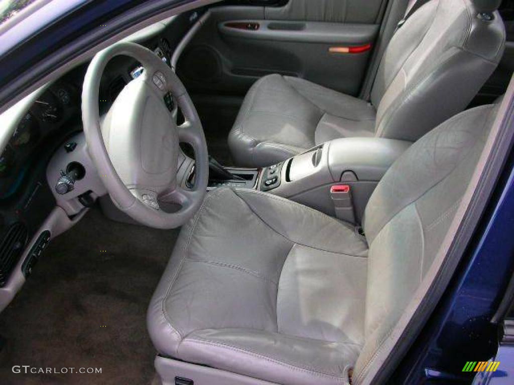 Medium Gray Interior 1999 Buick Regal GS Photo #21466653