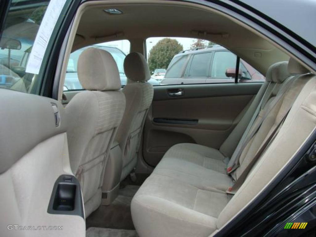 2006 Camry LE - Black / Taupe photo #13