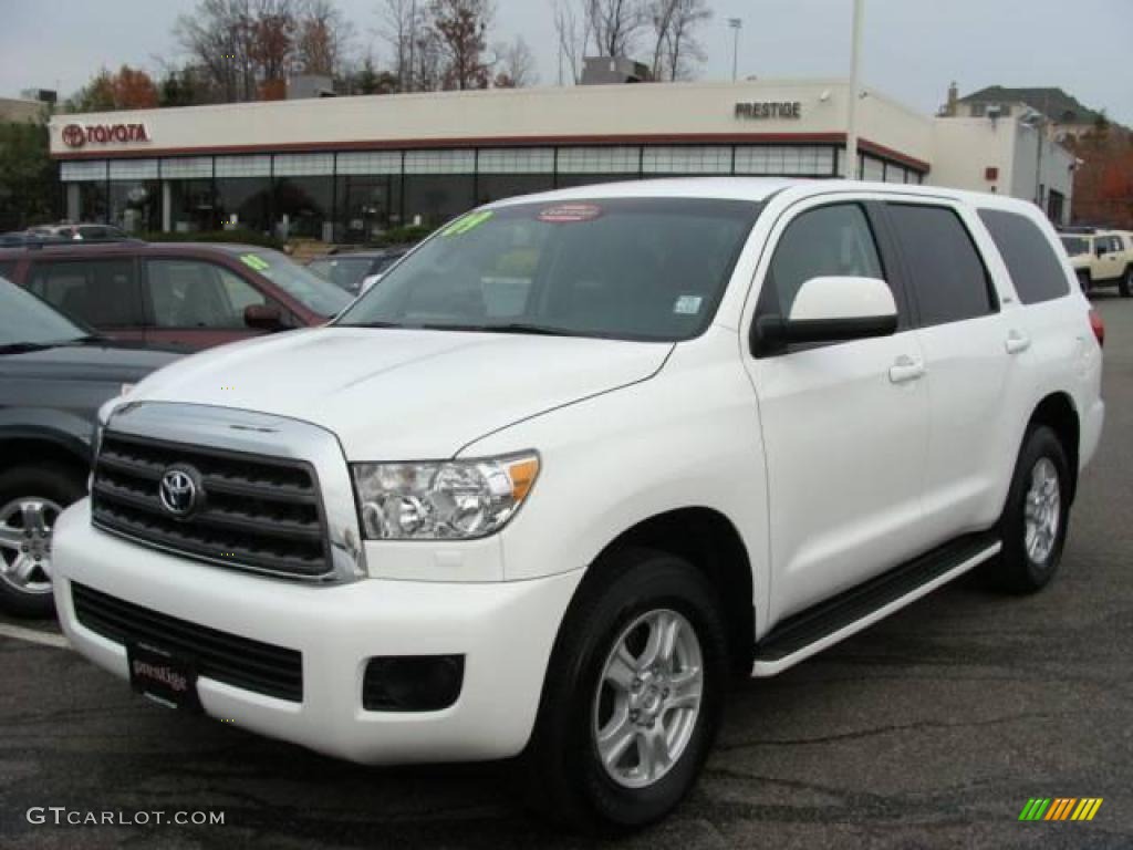 2009 Sequoia SR5 4x4 - Super White / Graphite Gray photo #1