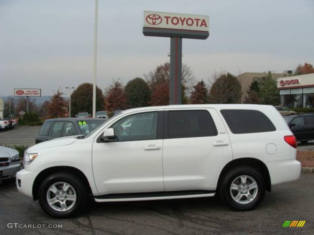 2009 Sequoia SR5 4x4 - Super White / Graphite Gray photo #3