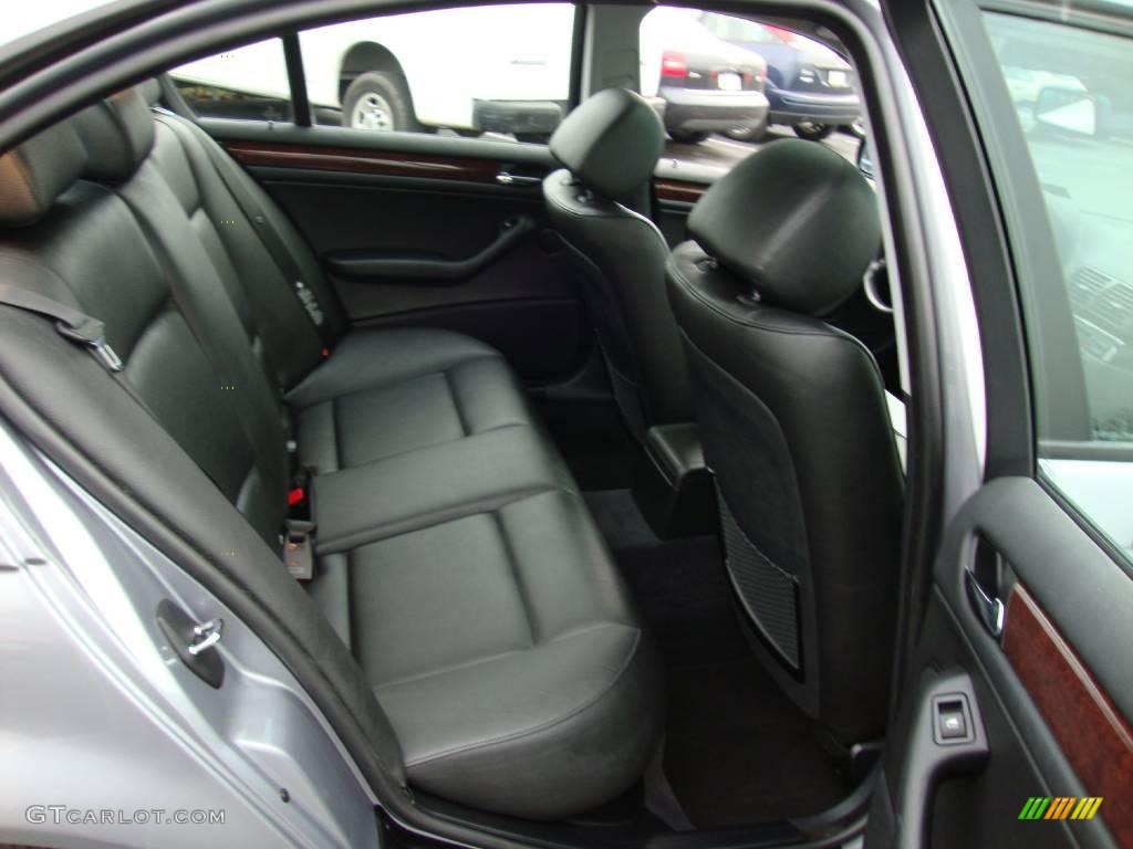2005 3 Series 325i Sedan - Silver Grey Metallic / Black photo #19