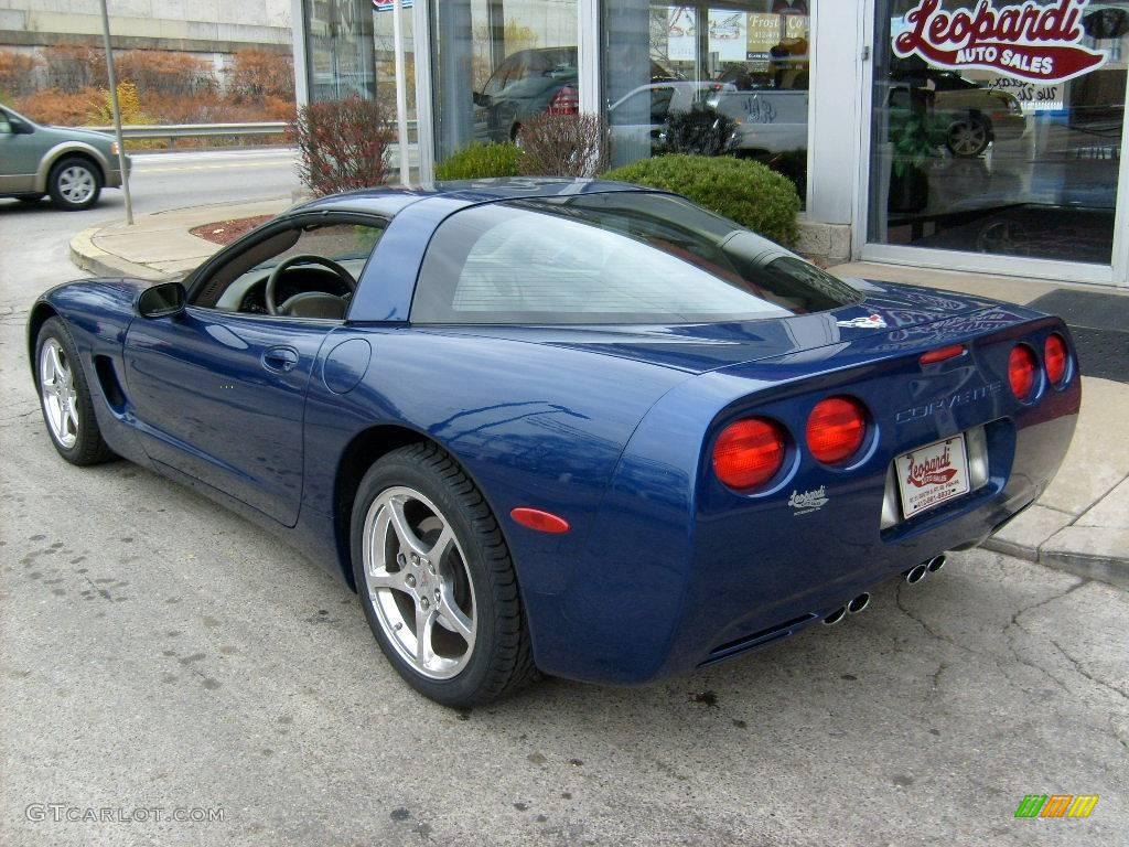 2004 Corvette Coupe - LeMans Blue Metallic / Light Oak photo #3