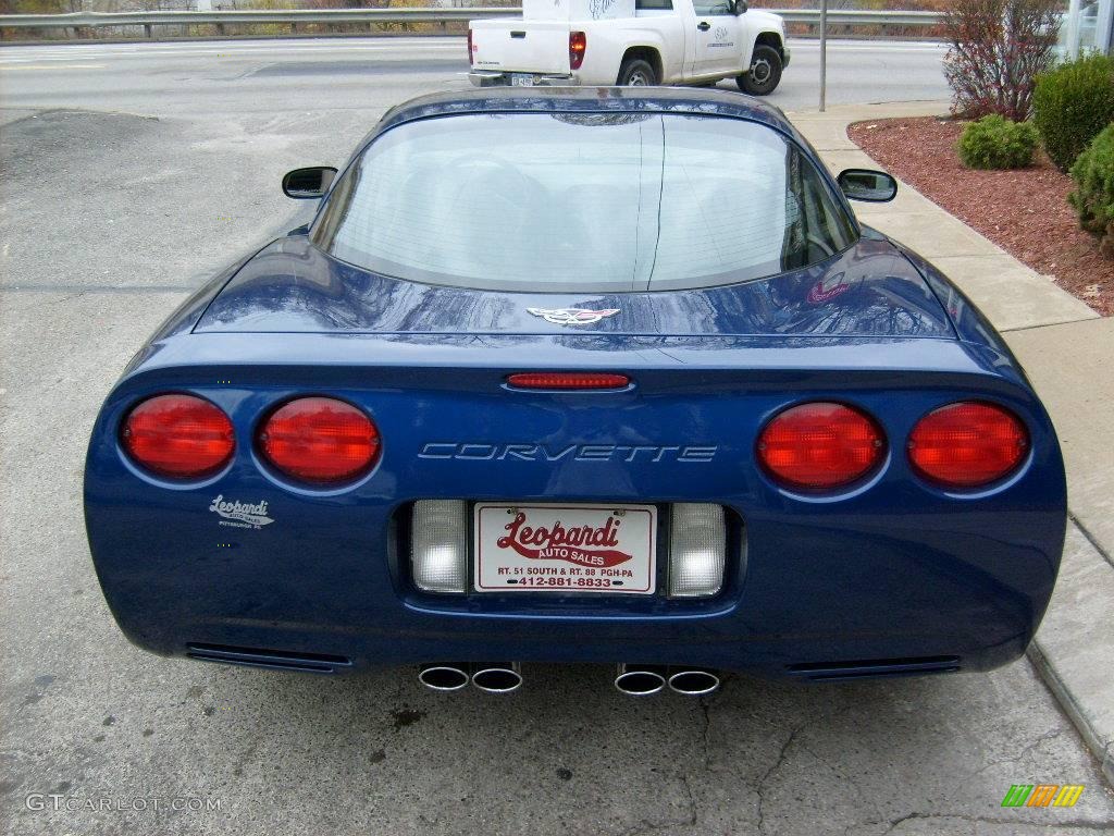 2004 Corvette Coupe - LeMans Blue Metallic / Light Oak photo #4