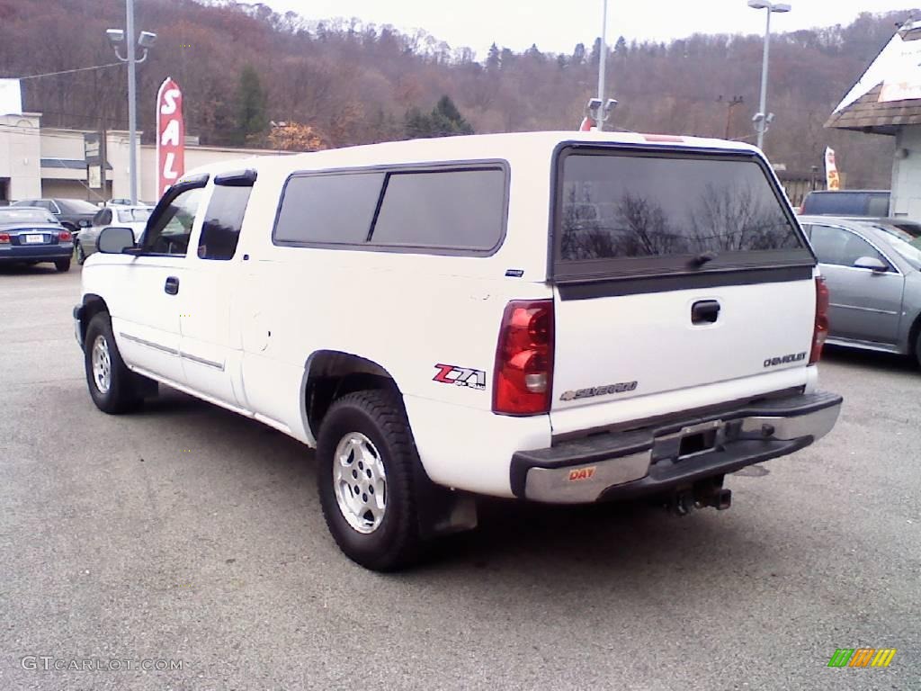 2003 Silverado 1500 Z71 Extended Cab 4x4 - Summit White / Dark Charcoal photo #2