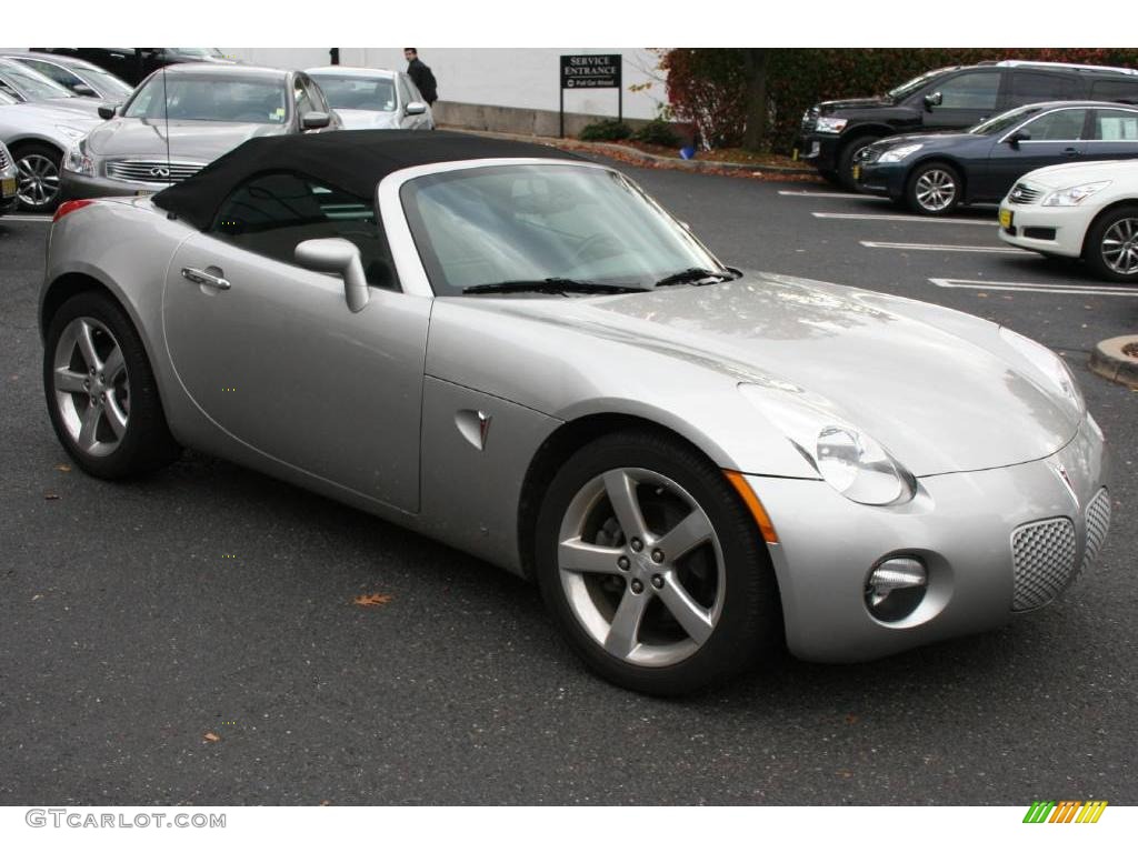 2006 Solstice Roadster - Cool Silver / Ebony photo #3